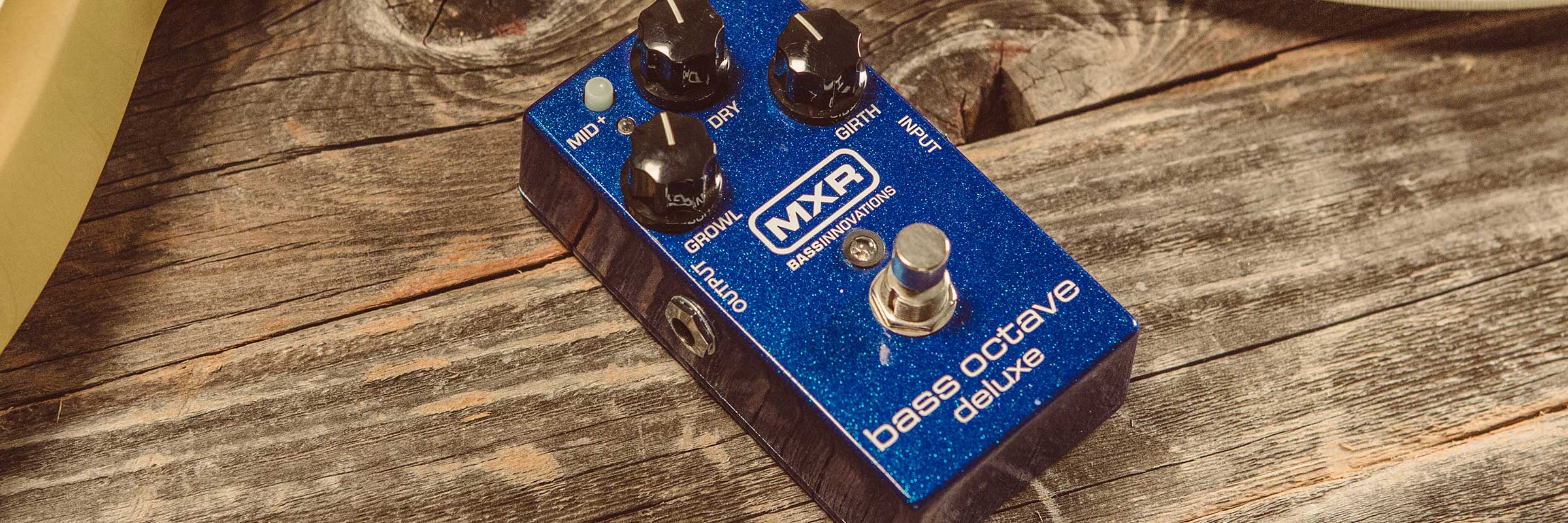 MXR<sup>®</sup> BASS OCTAVE DELUXE